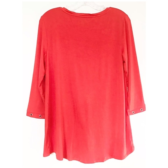 CARMEN MARC VALVO Red Knit Stretch Top w/Grommets - Picture 2 of 5